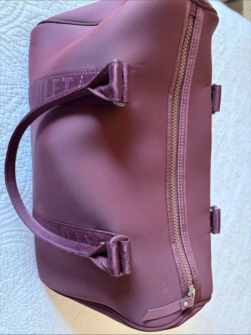 Athleta Diem Speedster Satchel in Burgundy Neoprene with Crossbody Strap